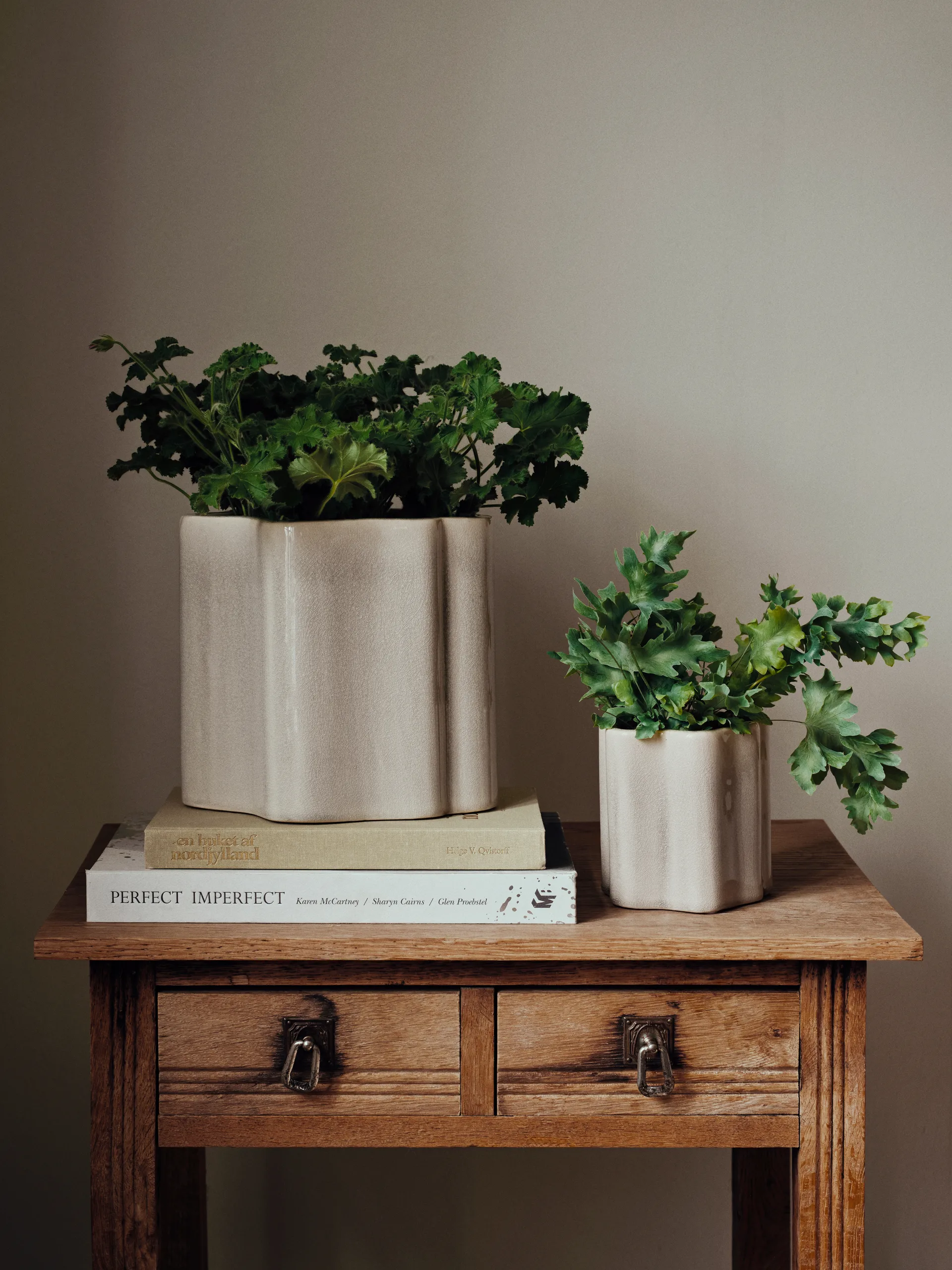 Sonja 鉢 H:12 cm, Rainy Day Grey Broste Copenhagen | ブロスト コペンハーゲン