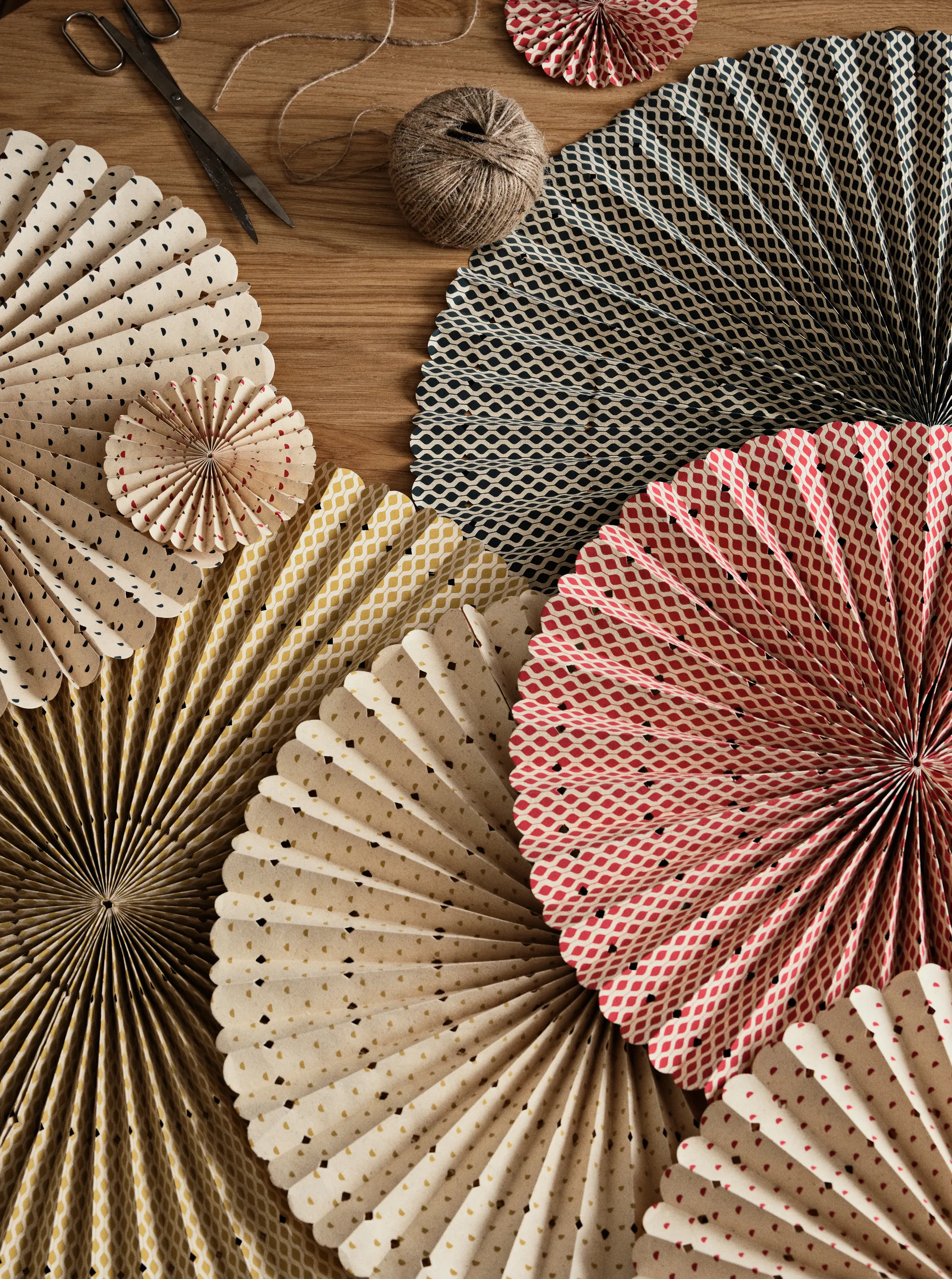 Stella rosette アドベントスター L Ø60 cm, Deep forest-natural Broste Copenhagen | ブロスト コペンハーゲン