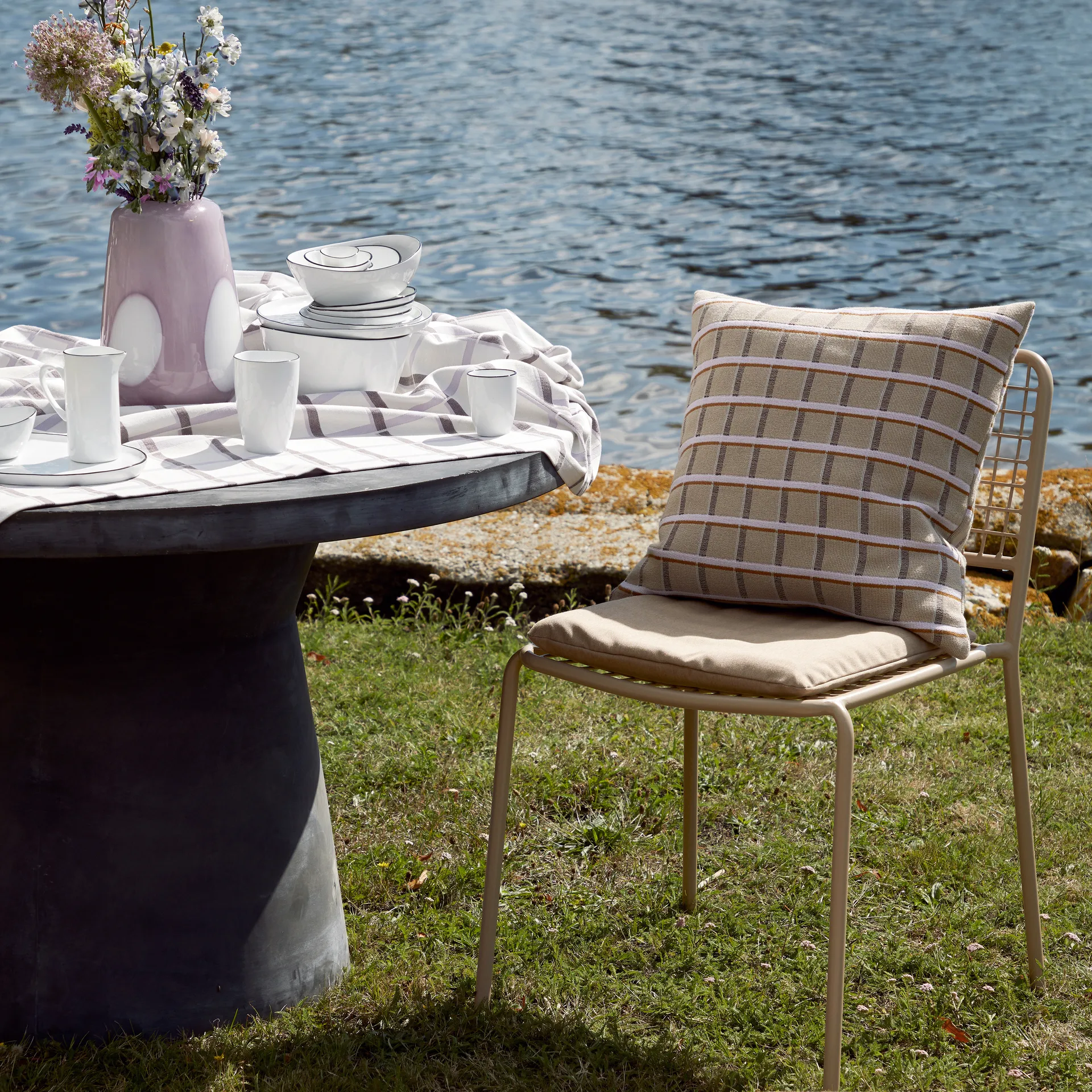 Zappa テーブルクロス 160x200 cm, orchid hush light purple Broste Copenhagen | ブロスト コペンハーゲン