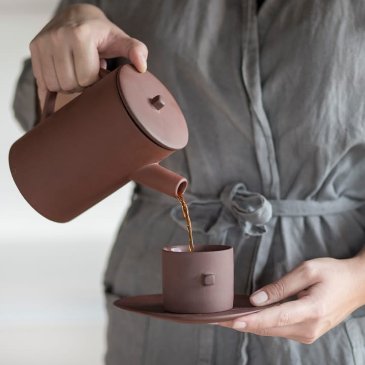 Clay コーヒーカップ ソーサー付き, Brown Byon | バイオン