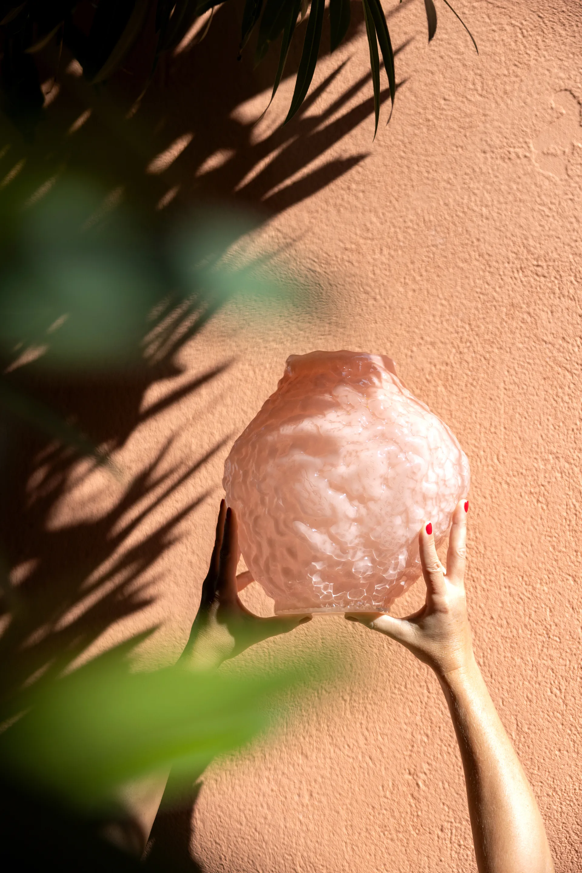 Corallo 花瓶 M 26x28x27 cm, Pink Byon | バイオン