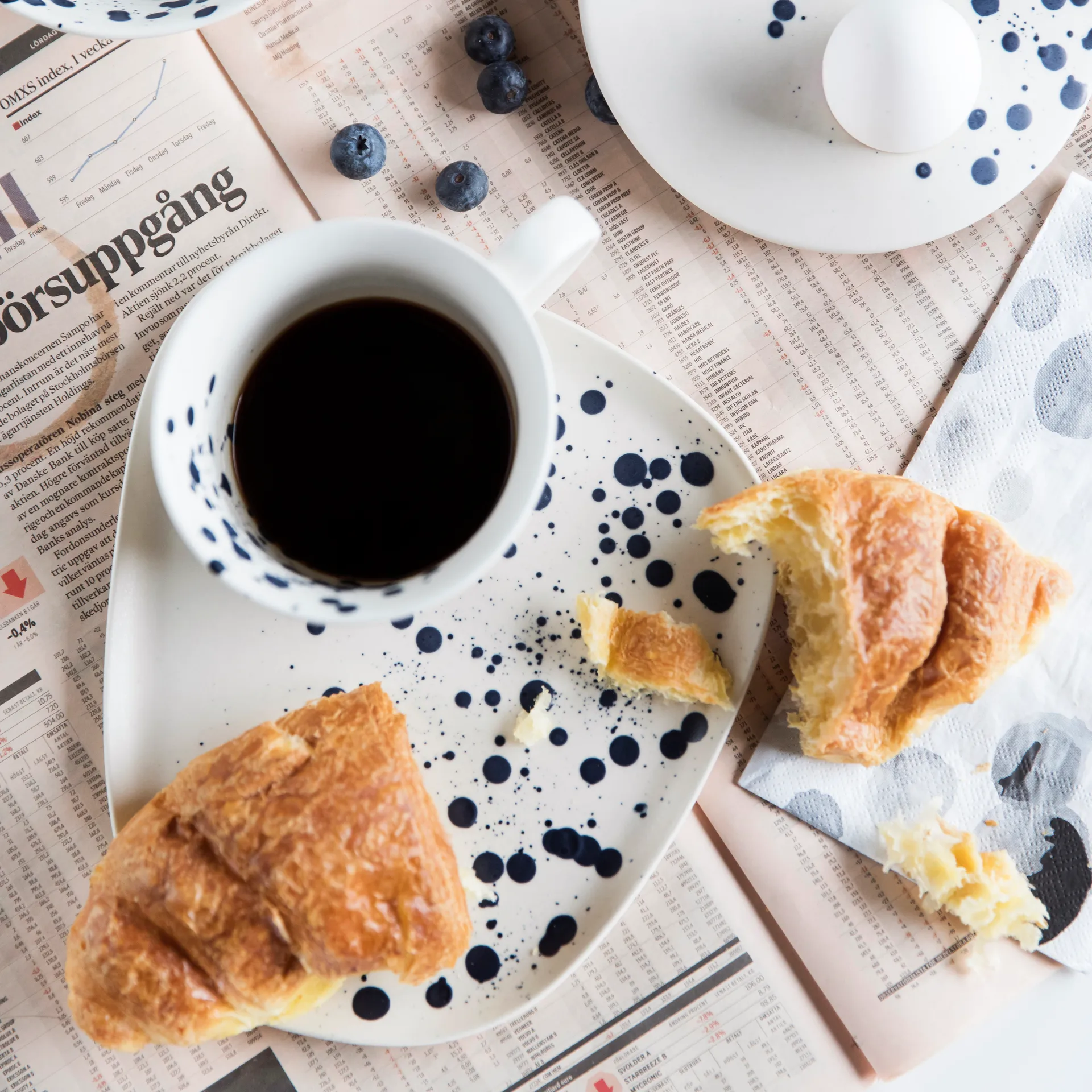 Dottie プレート 21 cm, Black-white Byon | バイオン