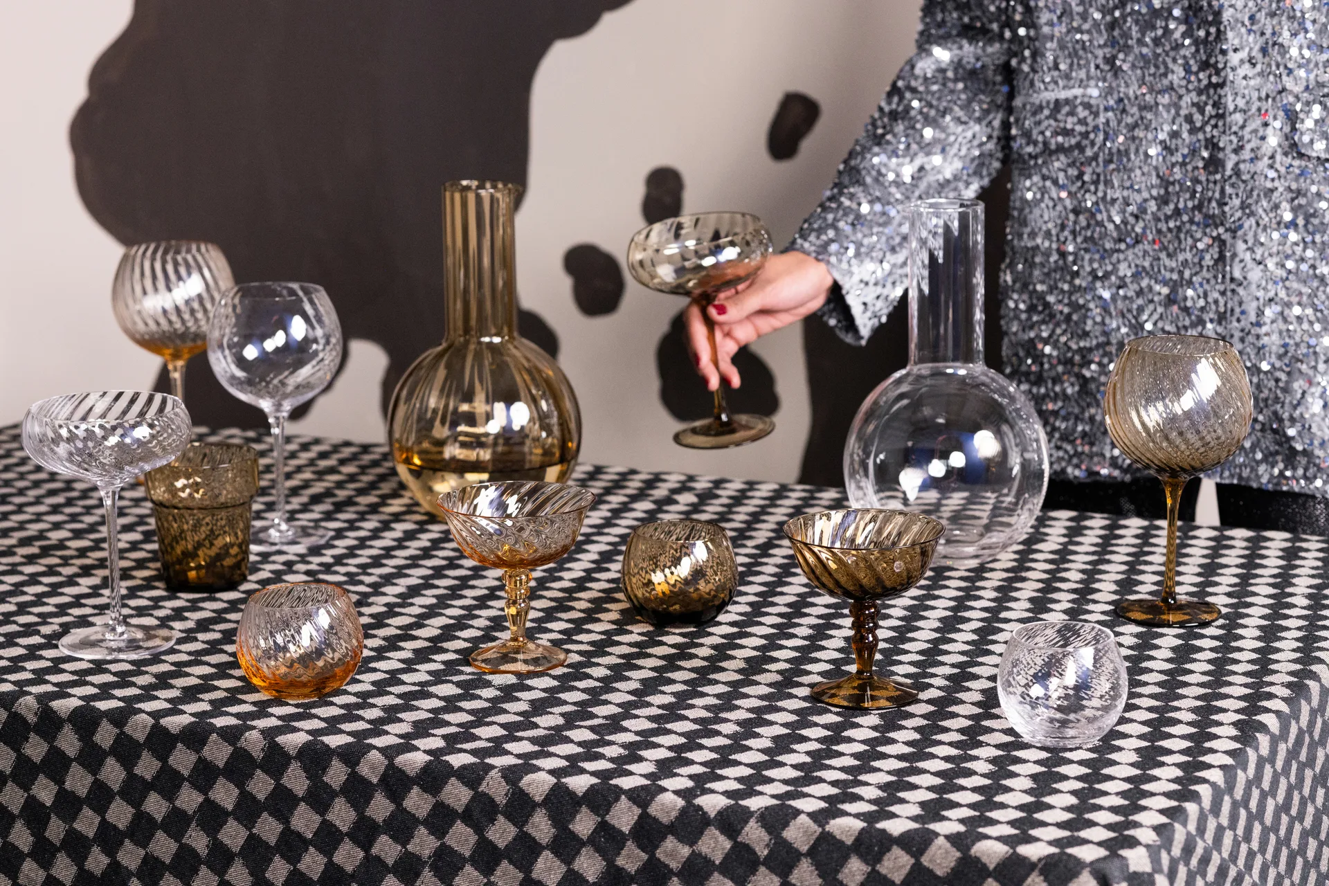 Opacity カラフェ 1,9 L, Brown Byon | バイオン