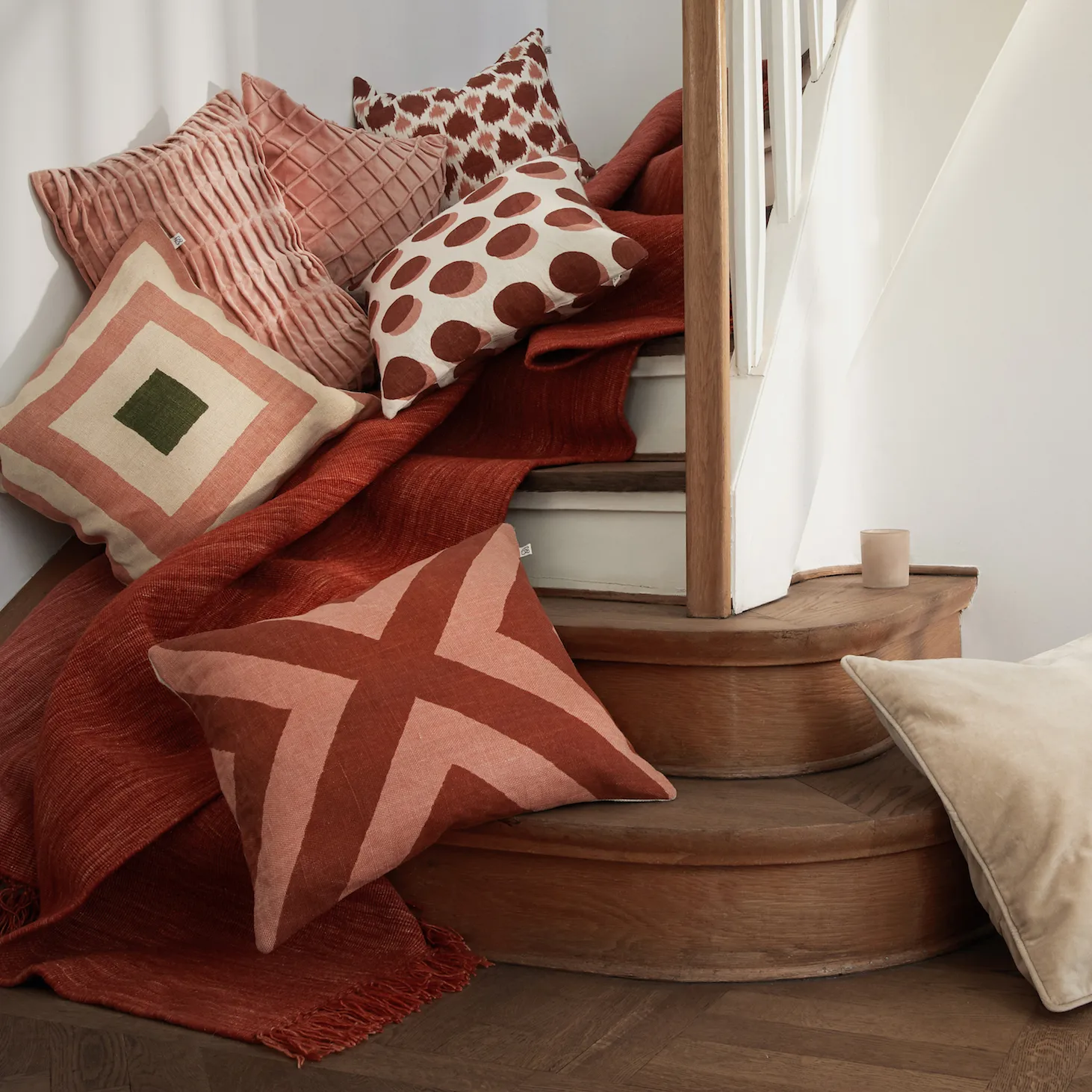 Deva クッションカバー 50x50 cm, Rose Chhatwal & Jonsson | チャットワル＆ヨンソン