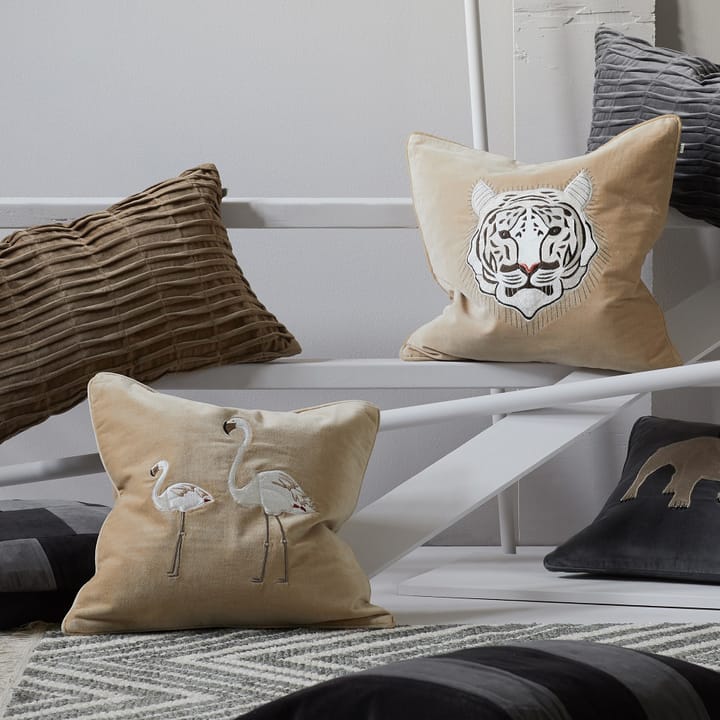 Embroidered Tiger クッションカバー 50x50 cm, Beige Chhatwal & Jonsson | チャットワル＆ヨンソン
