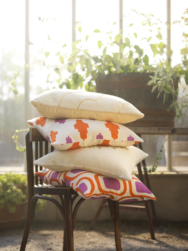 Ikat Agra クッションカバー 50x50 cm, Amber-herb Chhatwal & Jonsson | チャットワル＆ヨンソン