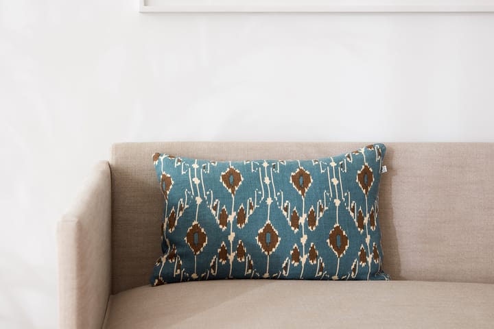 Ikat Goa ピローケース 60x40 cm, Heaven blue-taupe Chhatwal & Jonsson | チャットワル＆ヨンソン