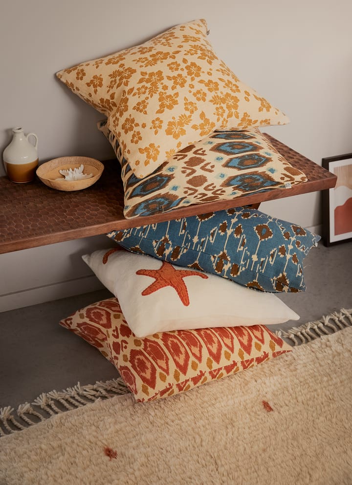 Star Fish クッションカバー 50x50 cm, Off white-orange Chhatwal & Jonsson | チャットワル＆ヨンソン