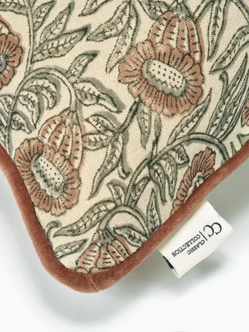 Bell クッションカバー 50x50 cm - Mocha - Classic Collection | クラシックコレクション