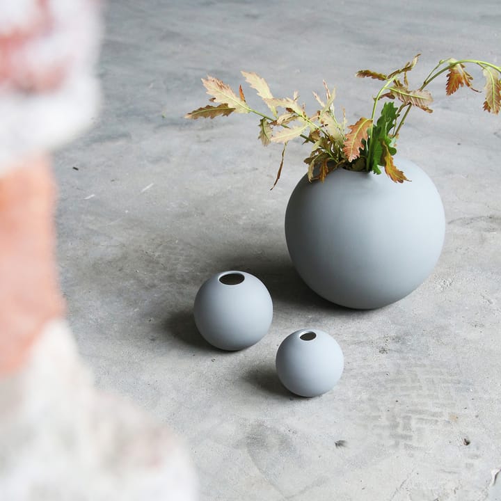 Ball 花瓶 グレー, 10 cm Cooee Design | クーイーデザイン