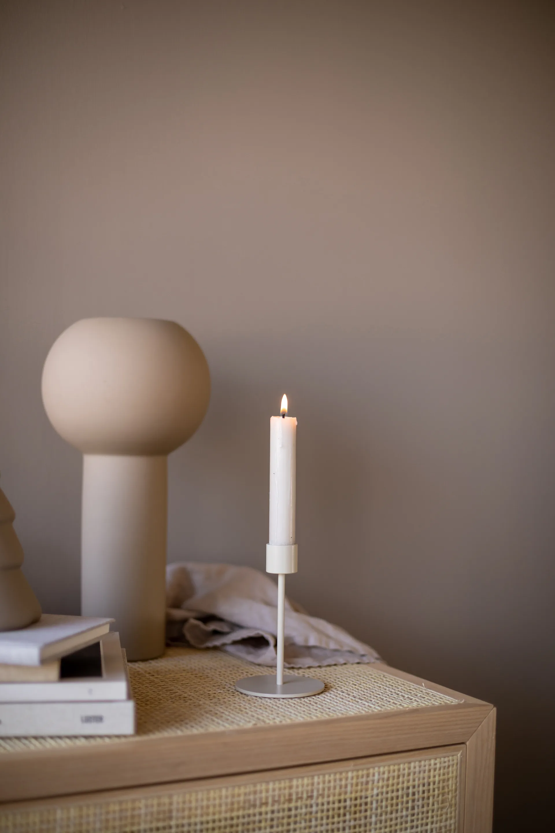 Cooee キャンドルスティック 13 cm, Sand Cooee Design | クーイーデザイン