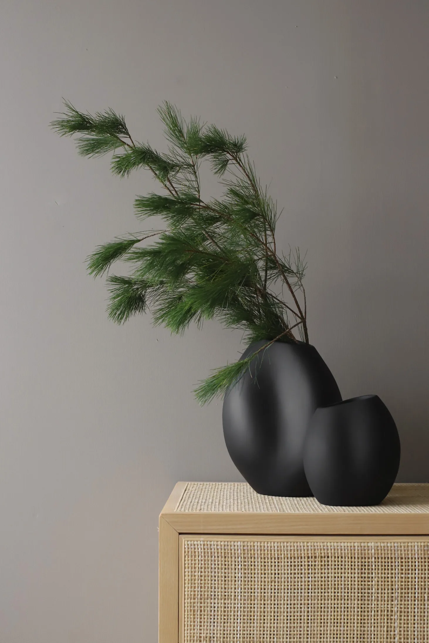 Lee 花瓶 28 cm, Black Cooee Design | クーイーデザイン