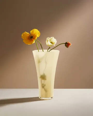 Liliané ベース 18 cm - Butter yellow - Cooee Design | クーイーデザイン