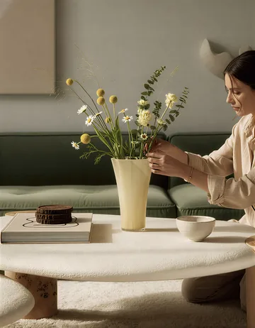 Liliané ベース 18 cm - Butter yellow - Cooee Design | クーイーデザイン