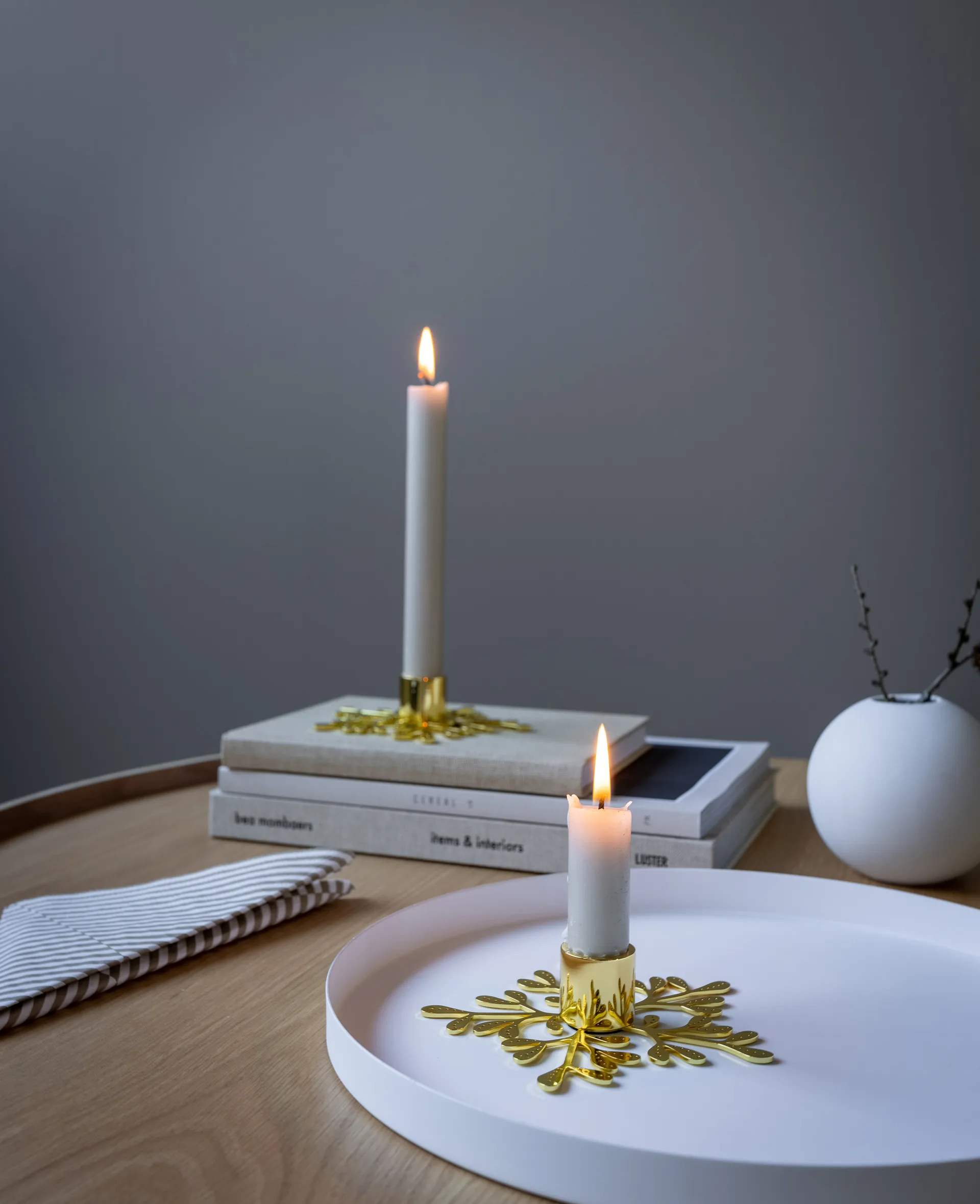 Mistletoe キャンドルスティック, brass Cooee Design | クーイーデザイン