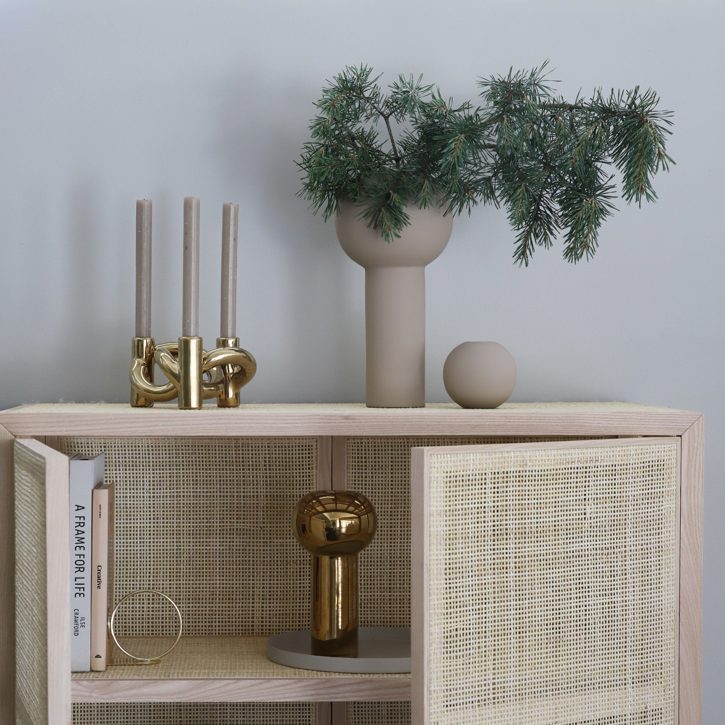 Cooee Design | クーイーデザイン からのPillar 花瓶 24 cm