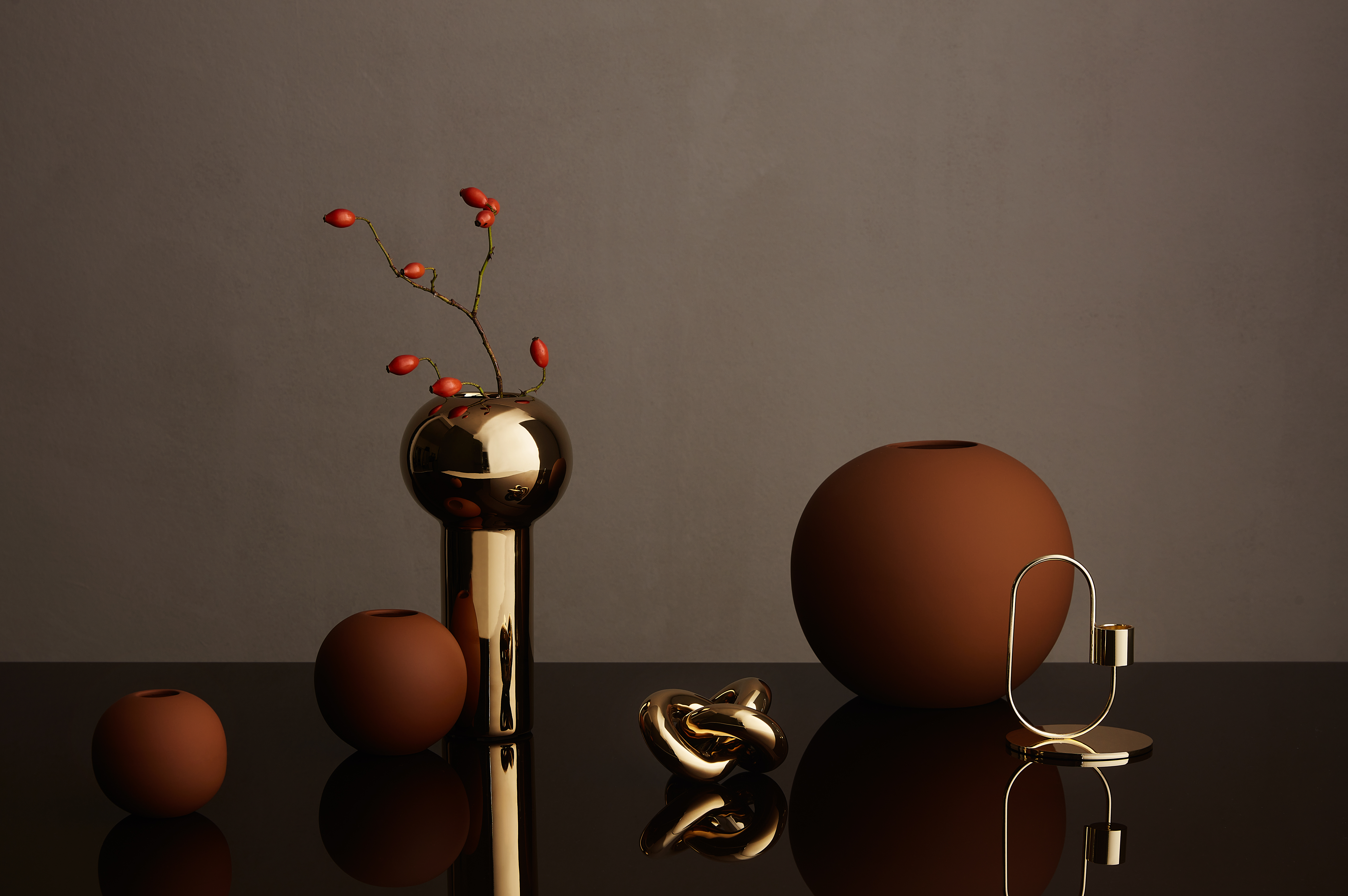 Cooee Design | クーイーデザイン からのPillar 花瓶 24 cm Cooee Design | クーイーデザイン からのPillar 花瓶 24 cm