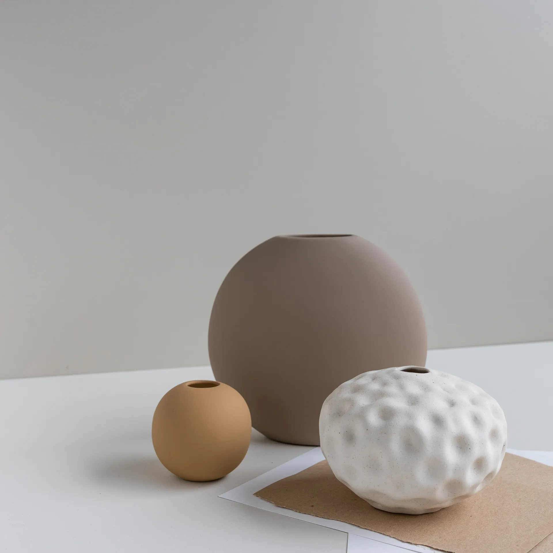 Seedpod 花瓶 10 cm, Vanilla Cooee Design | クーイーデザイン