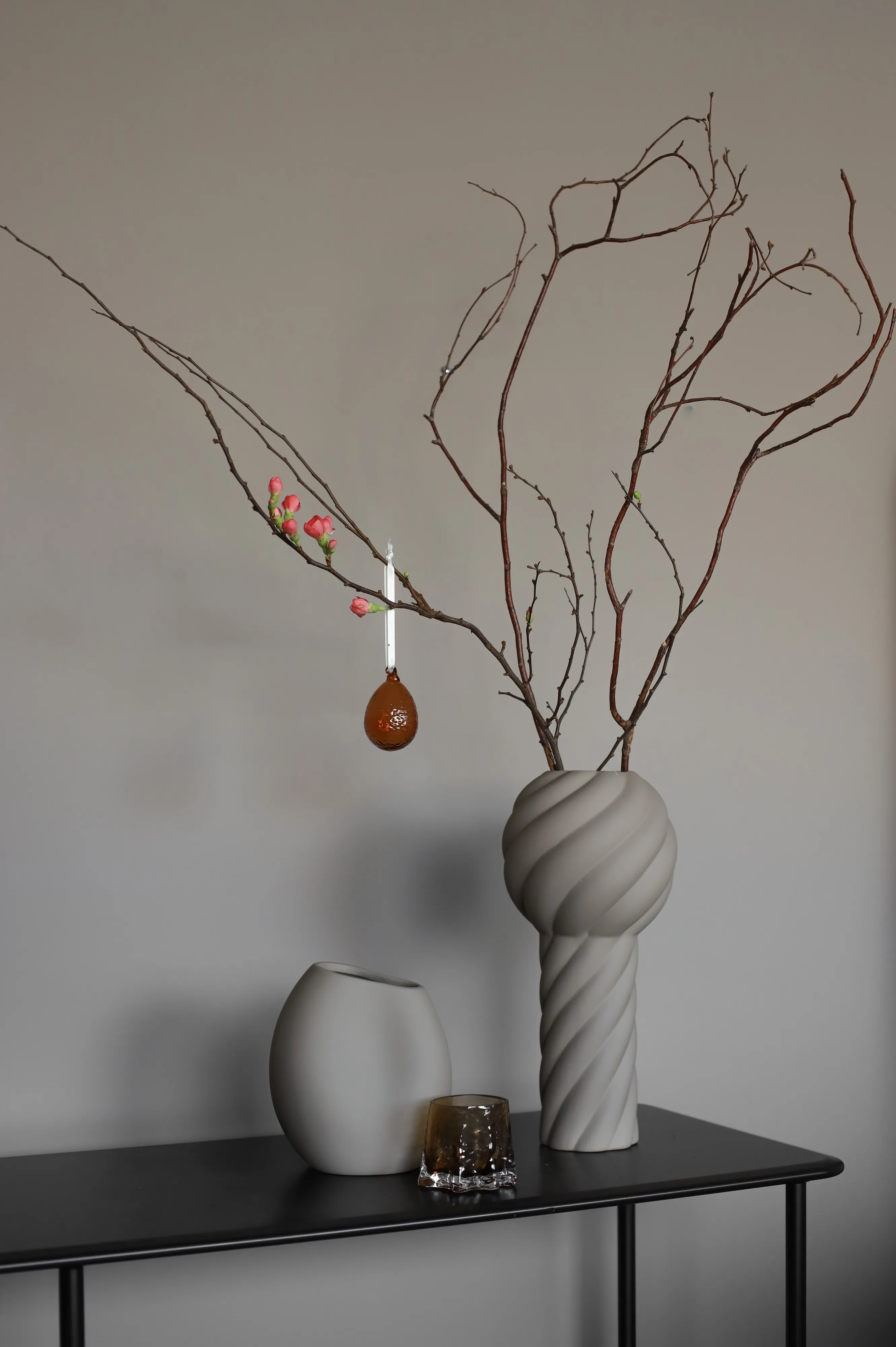 Cooee Design | クーイーデザイン からのTwist ピラーベース 34 cm