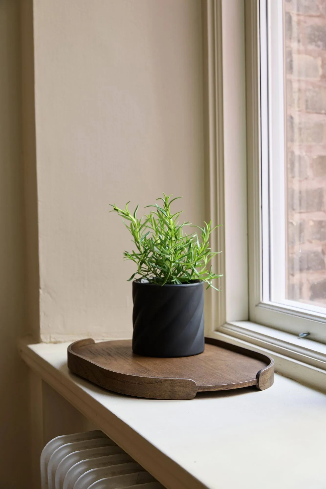 Twist 植木鉢, Black, small Ø12 cm Cooee Design | クーイーデザイン
