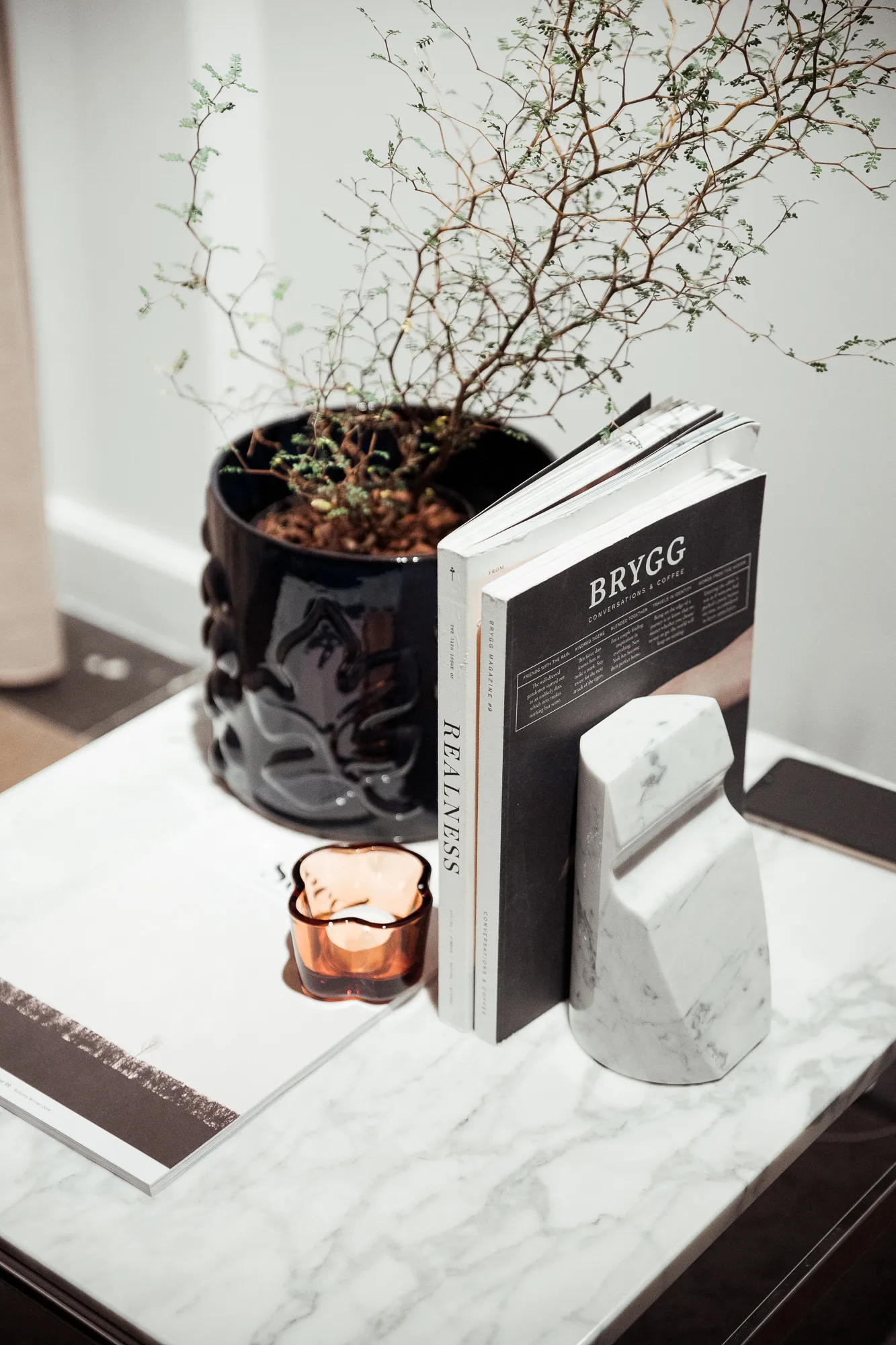 ショルダー　ブックレスト, white Cooee Design | クーイーデザイン