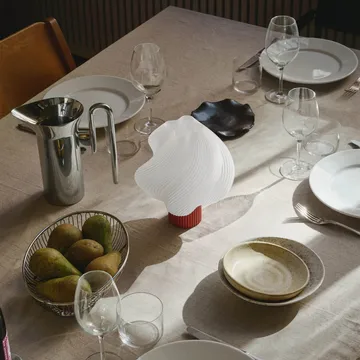 Soft Serve ポータブルテーブルランプ - Rhubarb, 23 cm - Crème Atelier