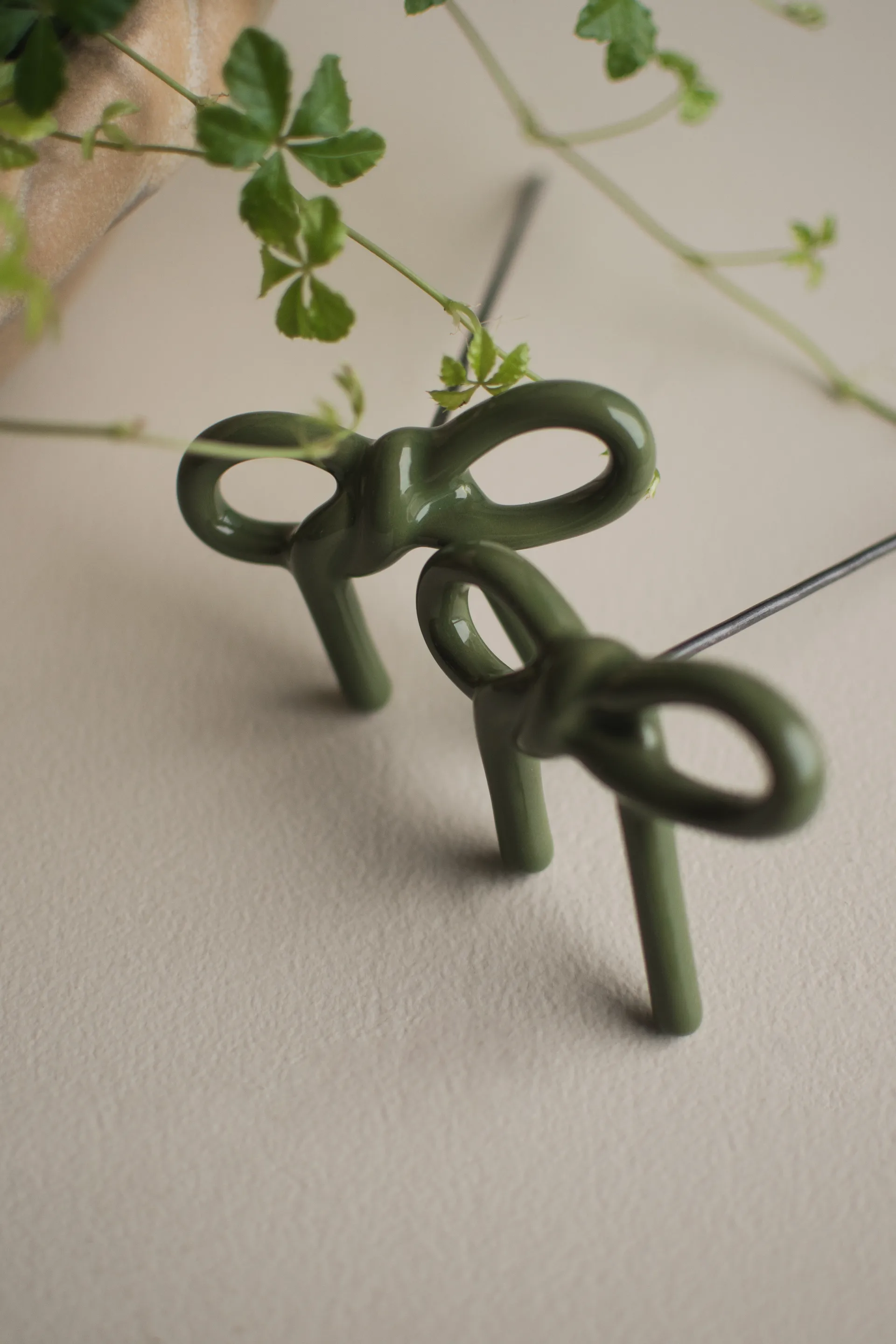 Bowフローラルデコレーション, Shiny green DBKD | ディービーケーディー