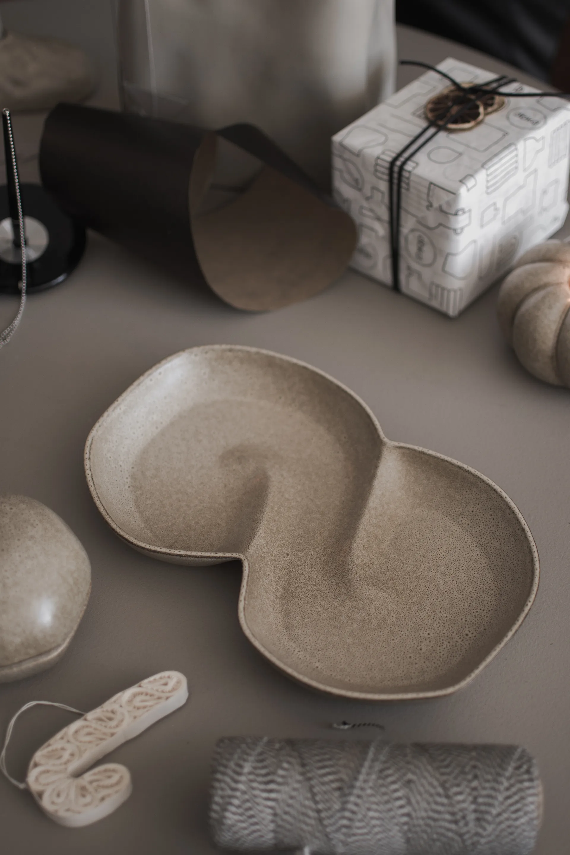 Bun 蓋つきボウル 11x18 cm, Beige DBKD | ディービーケーディー