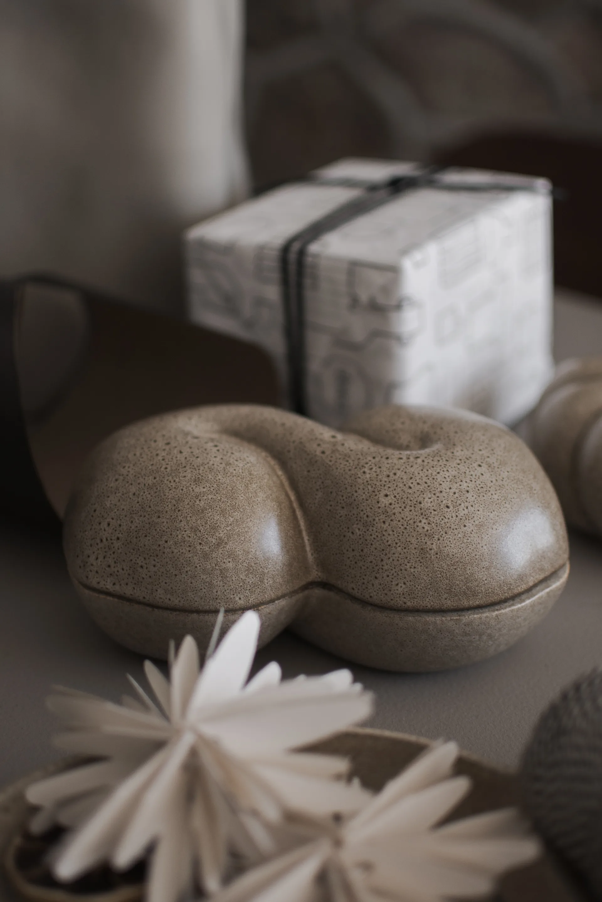 Bun サービングディッシュ 18x30 cm, Beige DBKD | ディービーケーディー