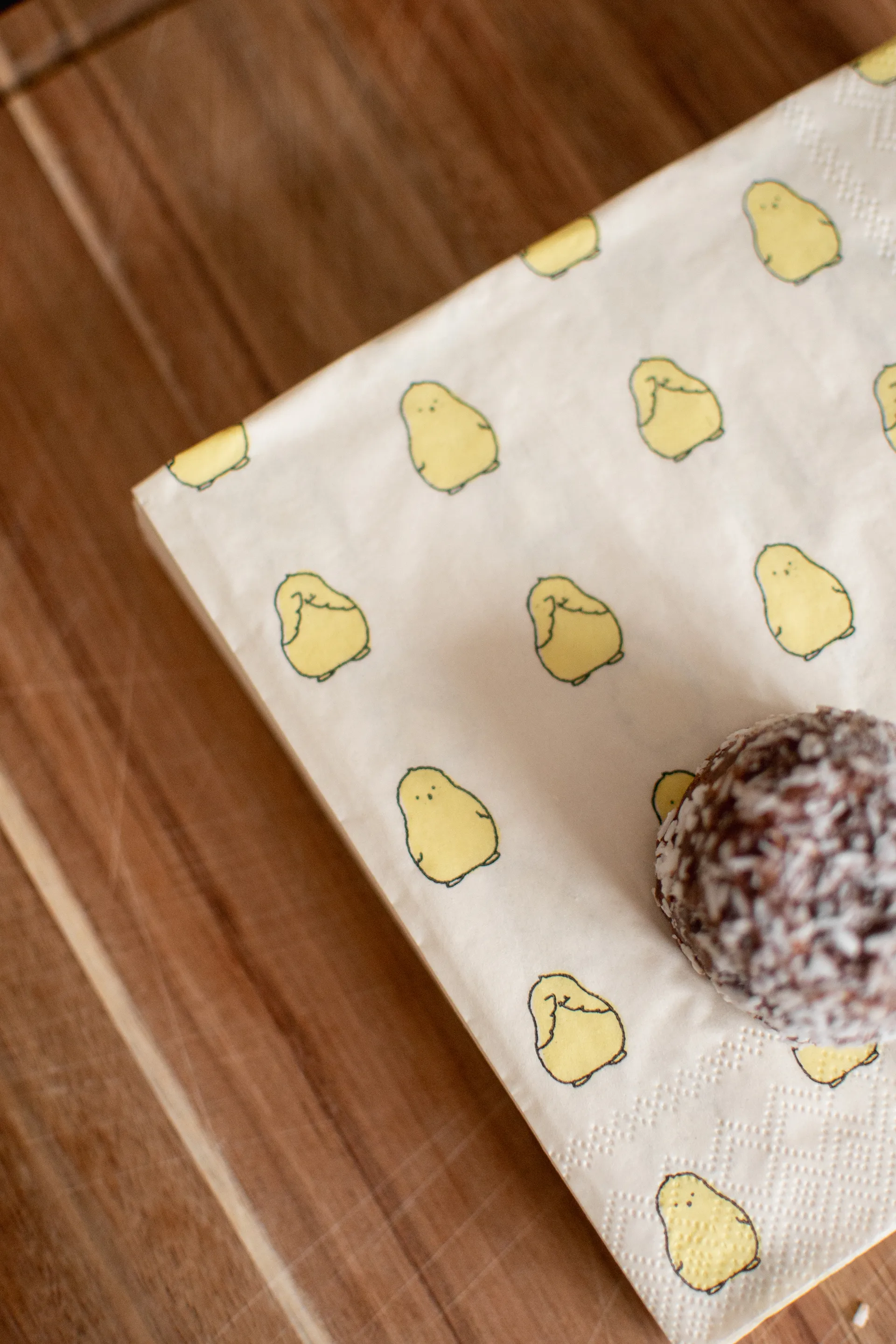 Chubby chicken ペーパーナプキン 20パック, Yellow, 33x33 cm DBKD | ディービーケーディー