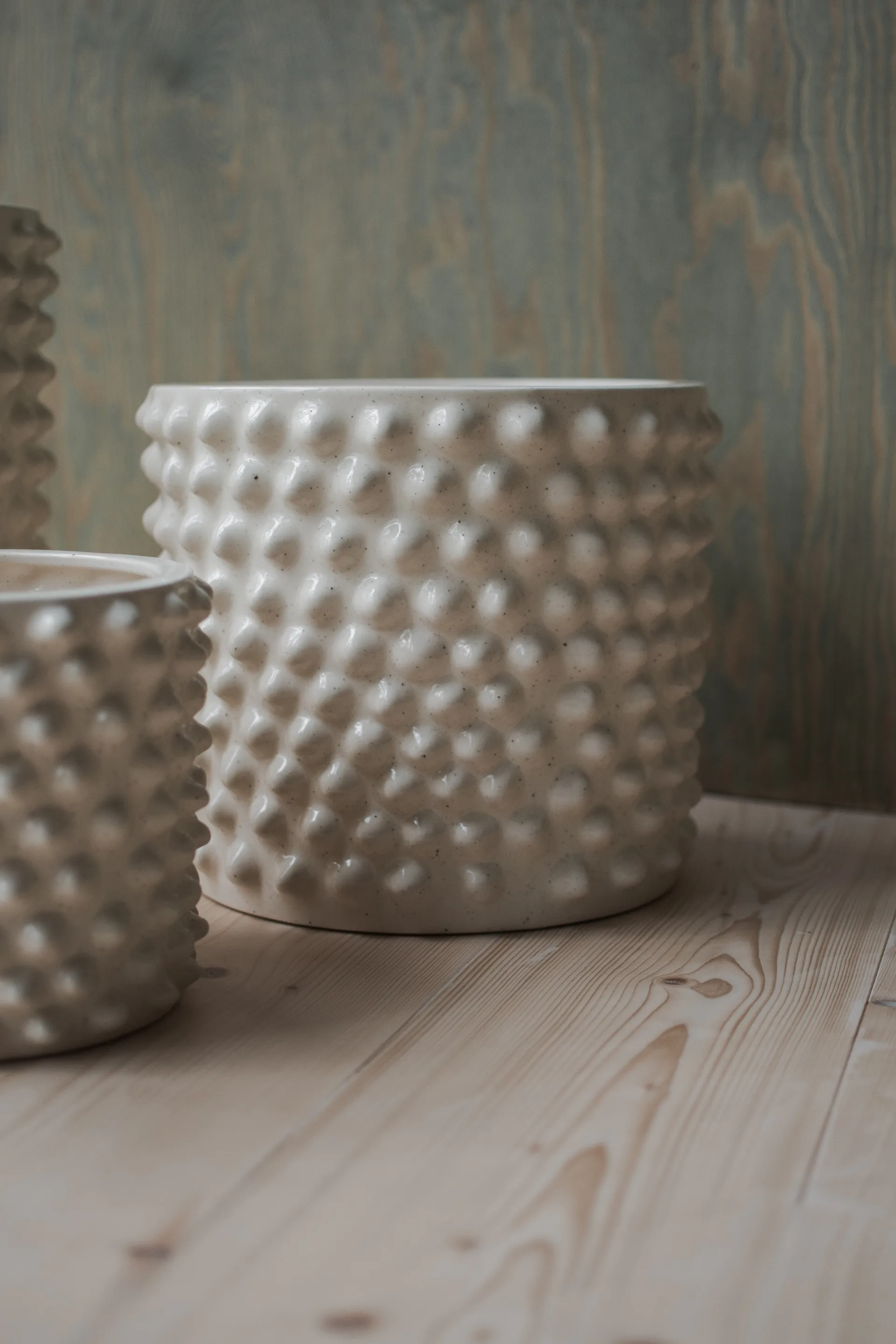 Cloudy 植木鉢 vanilla, Medium Ø30 cm DBKD | ディービーケーディー