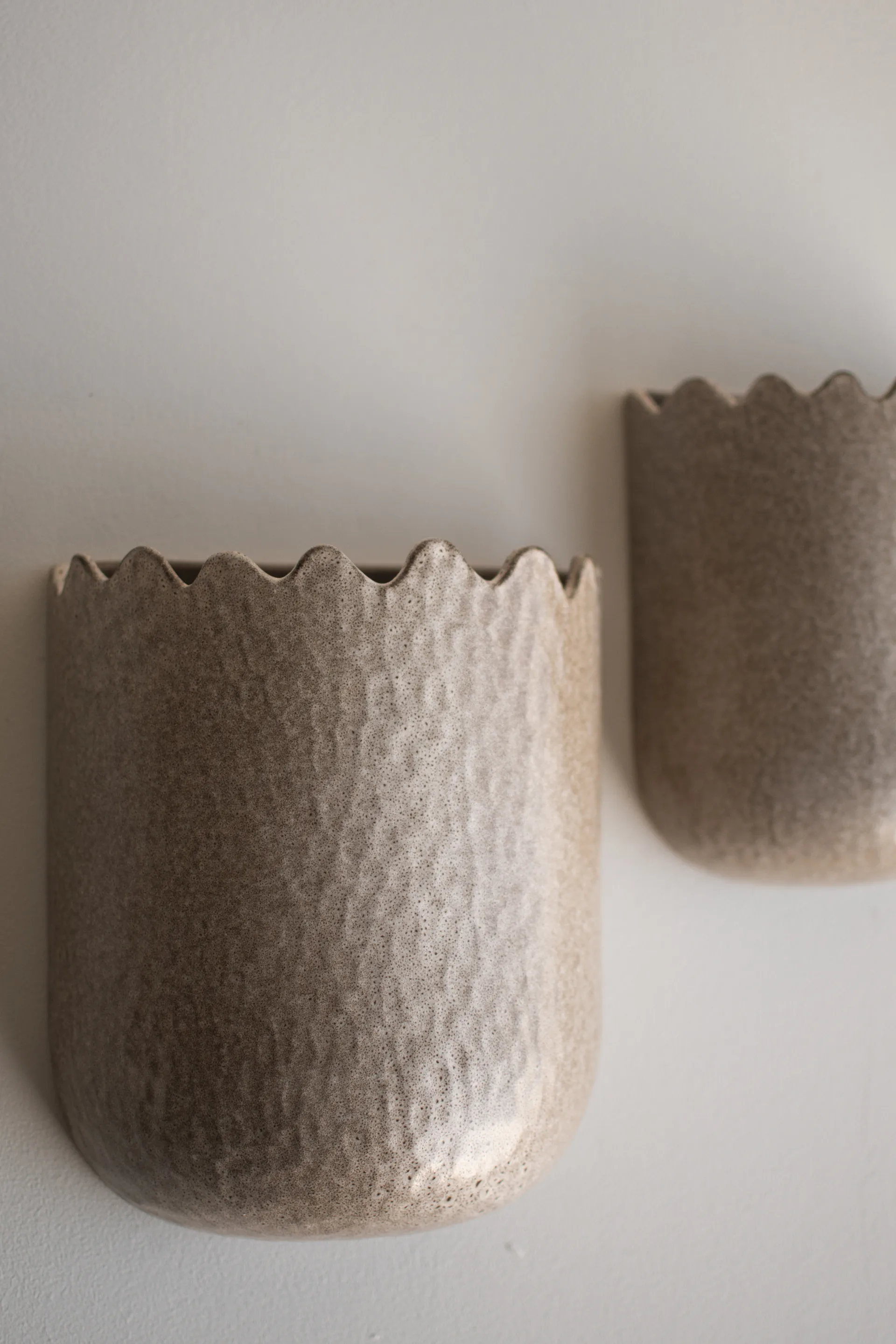 Flowery ウォールポット 24 cm, Beige DBKD | ディービーケーディー