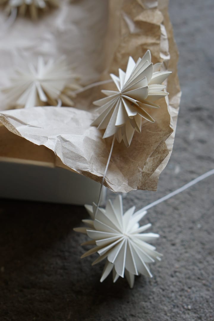 Garland flakes, White  DBKD | ディービーケーディー