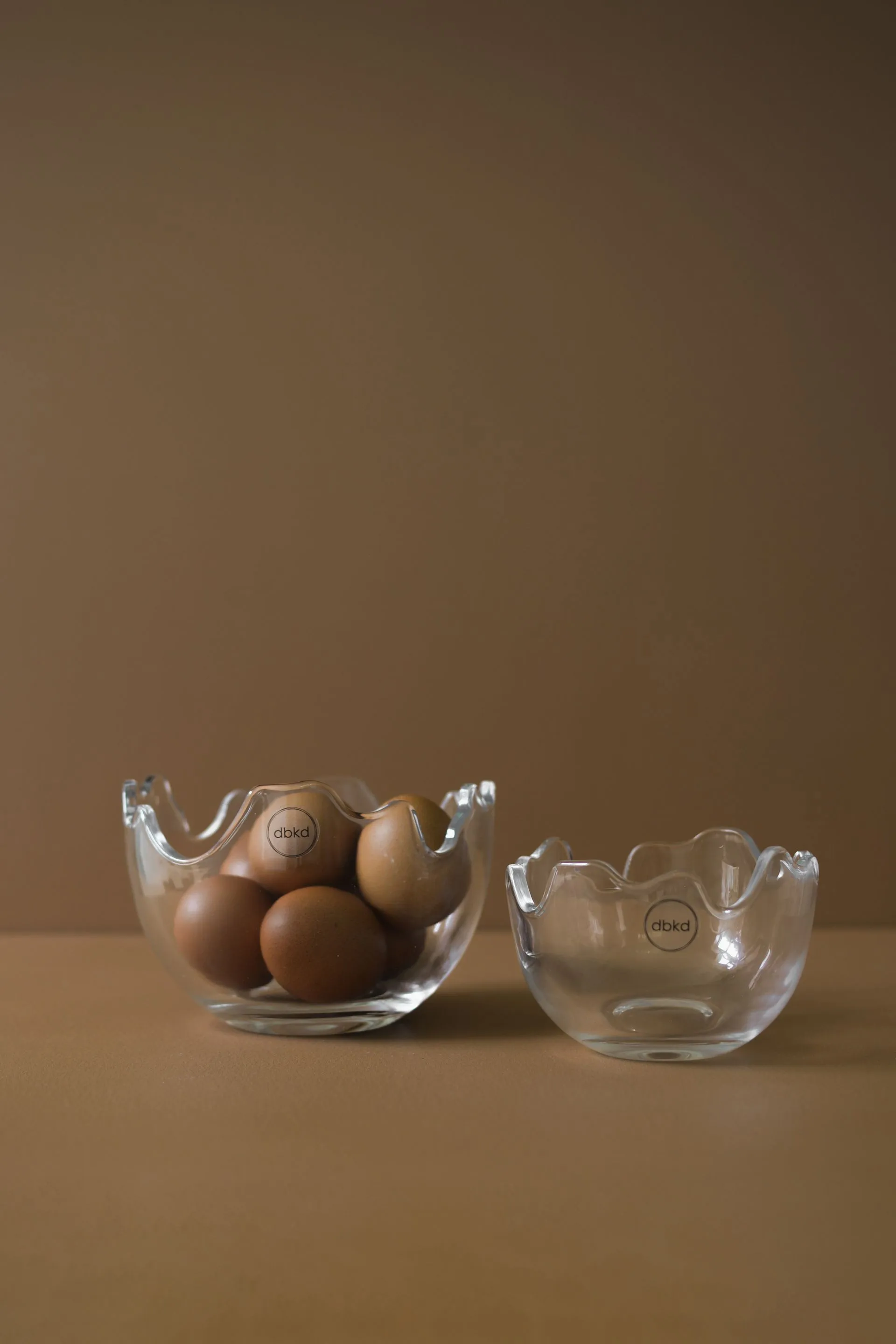 ハッピー イースター ボウル エッグシェル large, Clear DBKD | ディービーケーディー