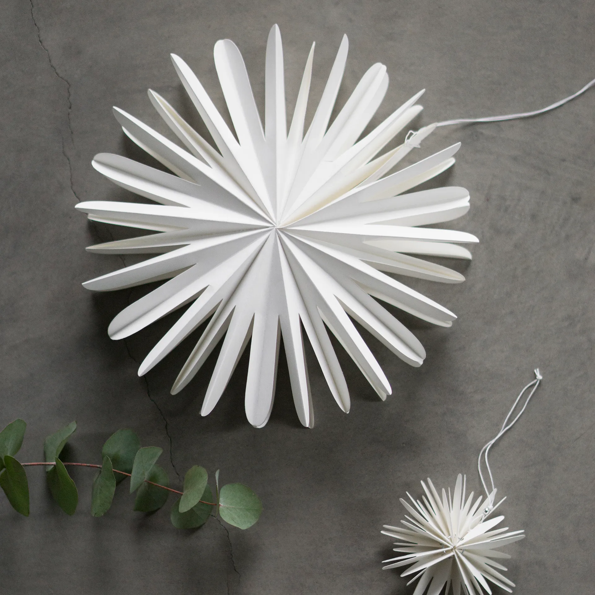 ペーパーフレーク デコレーション, Large DBKD | ディービーケーディー