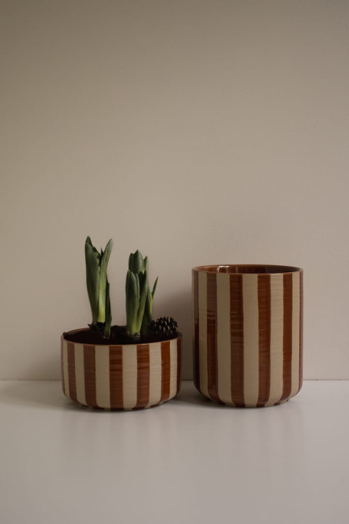 Line 鉢 Ø14x16 cm, Stripe nougat DBKD | ディービーケーディー