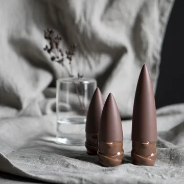 フローズンサンタ クリスマス デコレーション ミディアム - maroon - DBKD | ディービーケーディー