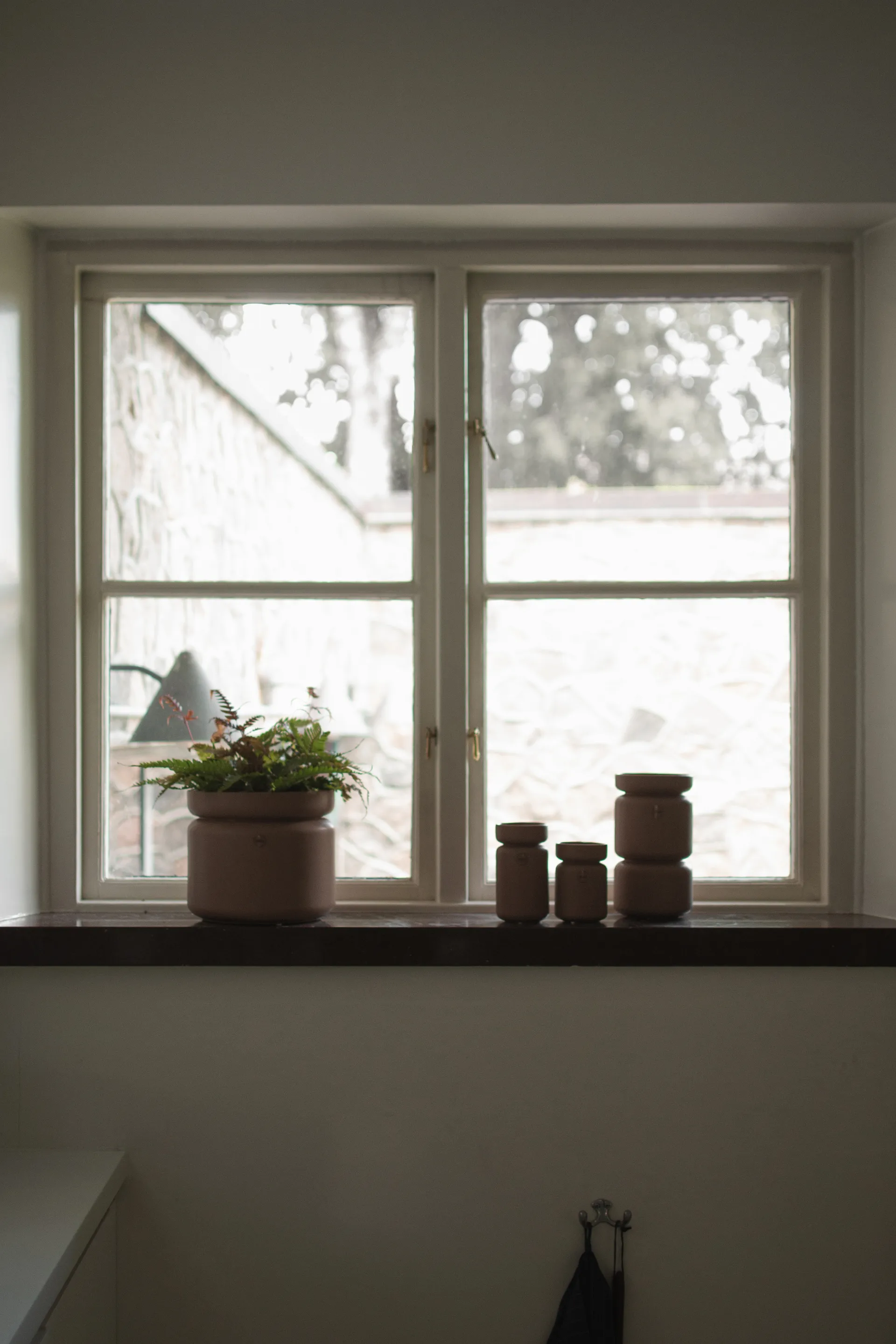 Neck 鉢, Nougat, Ø8x15 cm DBKD | ディービーケーディー