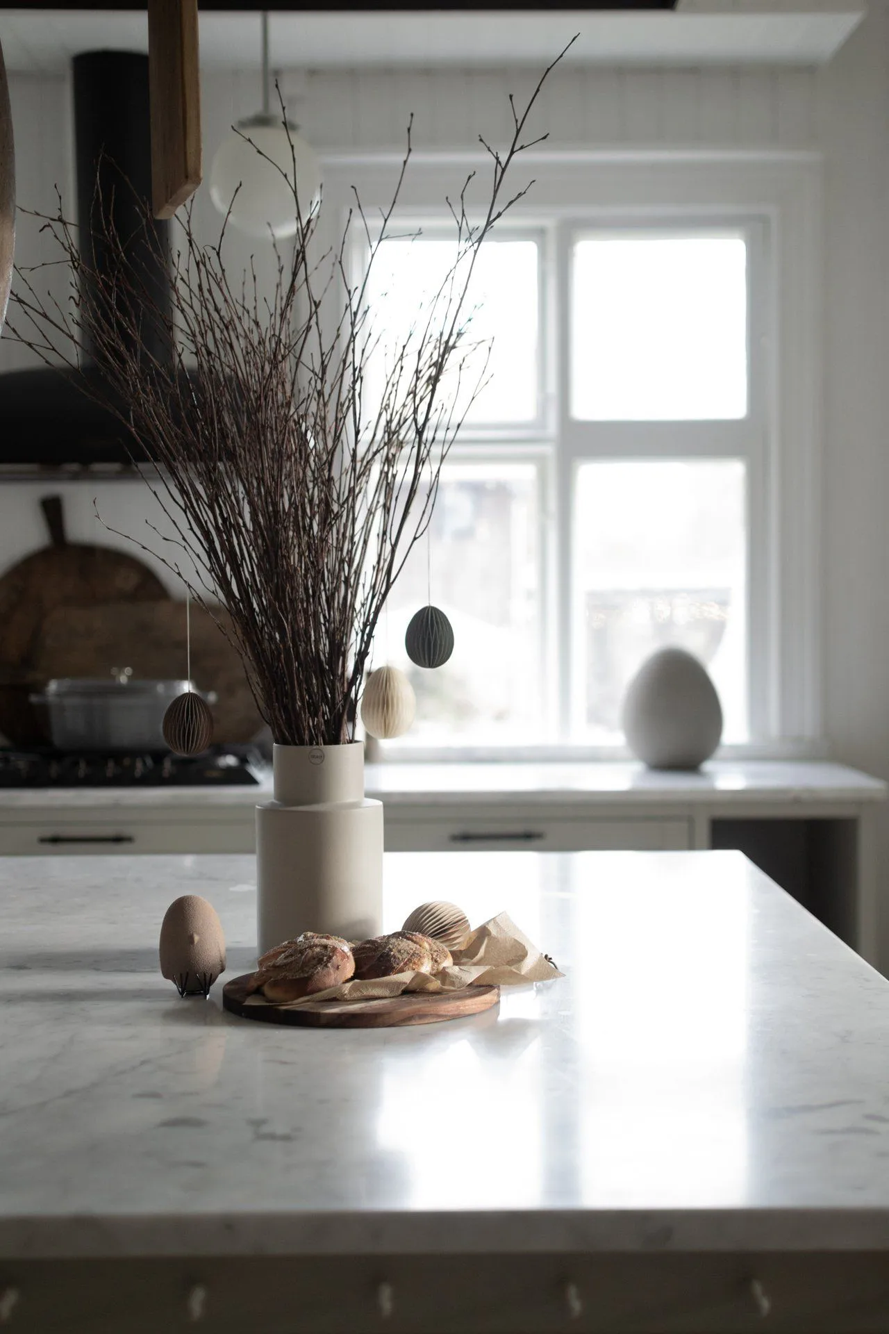 Ovoid イースターデコレーションペーパー 7 cm, Brown DBKD | ディービーケーディー