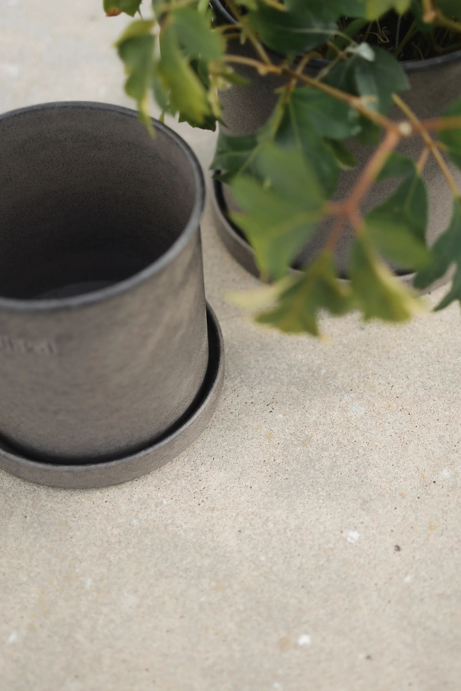 Plant pot 植木鉢 スモール 2個セット, Brown DBKD | ディービーケーディー