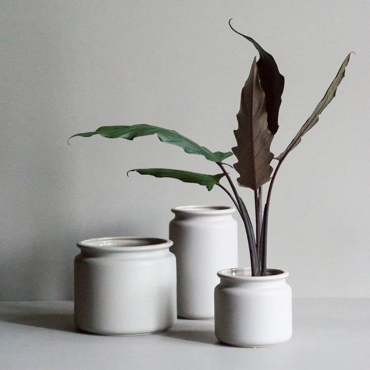 Pure 植木鉢 mole (グレー), medium, Ø 23 cm DBKD | ディービーケーディー