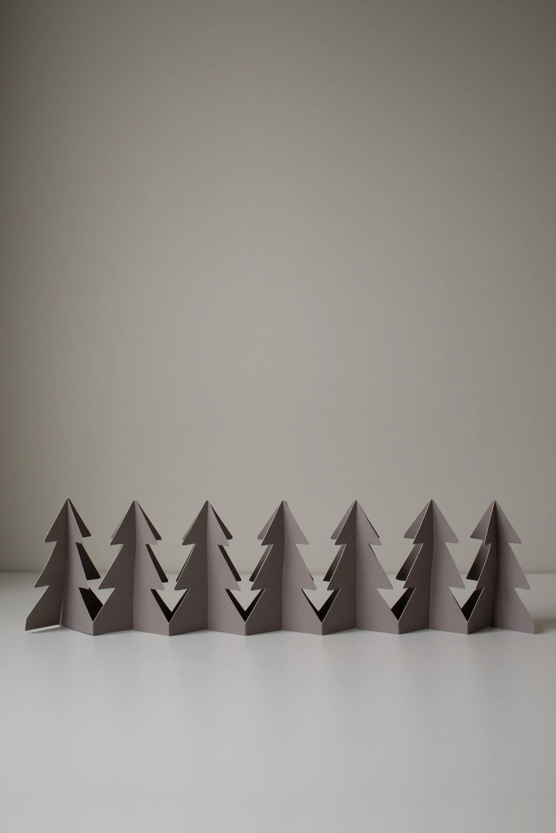 Tree in a row デコレーション 60 cm, Mole DBKD | ディービーケーディー