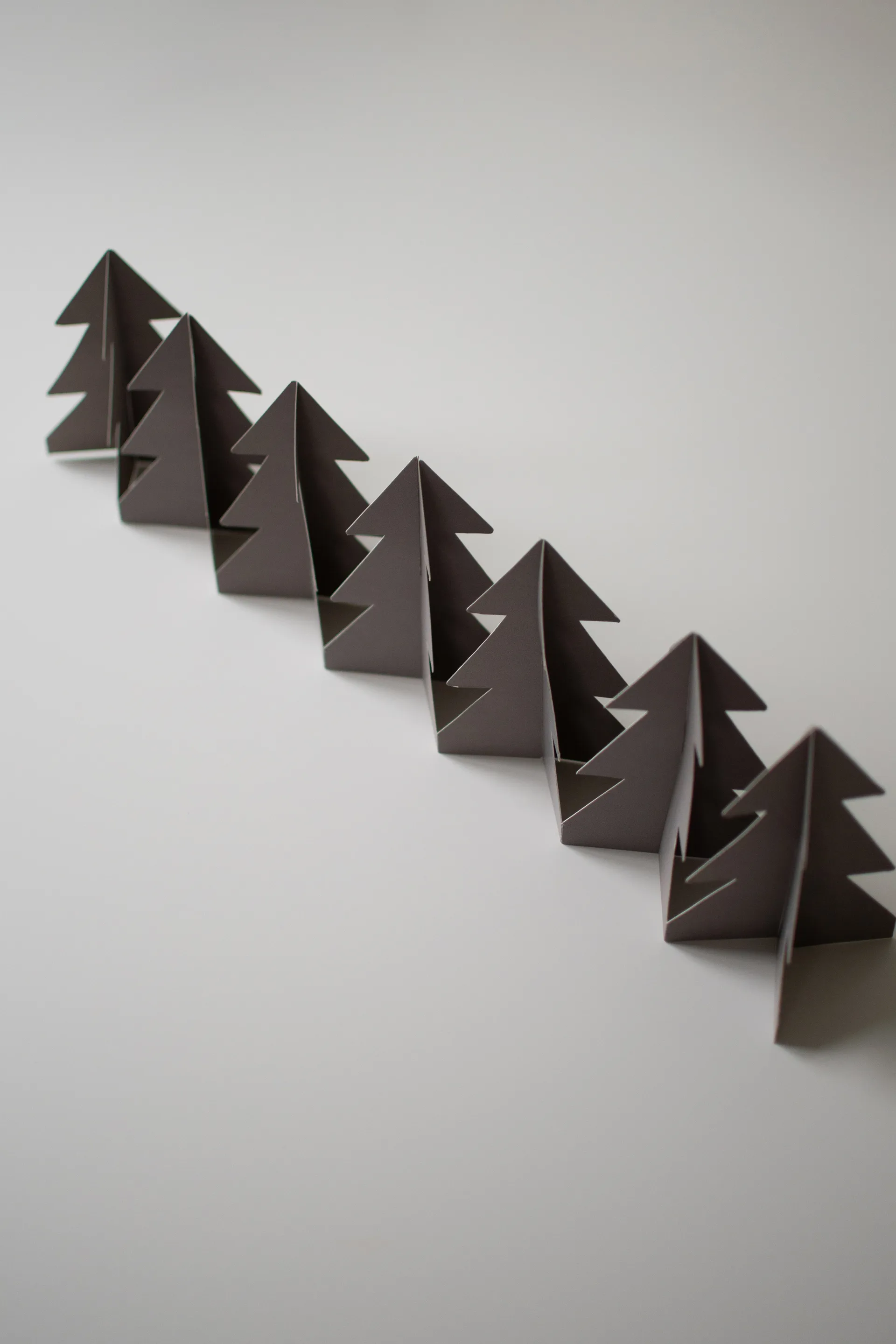 Tree in a row デコレーション 60 cm, Mole DBKD | ディービーケーディー
