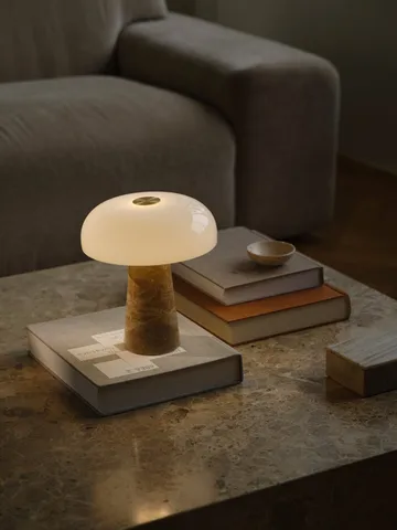 Glossy bordslampa - Design For The People