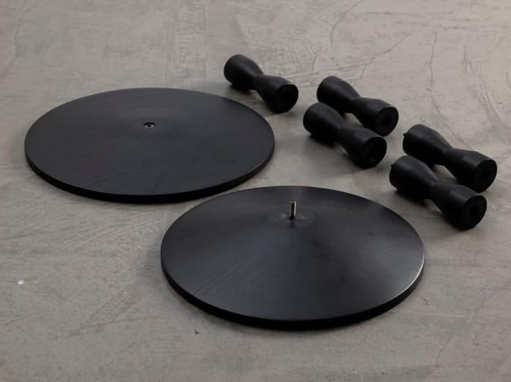 ペデスタル テーブル Ø31x67.5 cm - Black - Design House Stockholm | デザインハウス ストックホルム