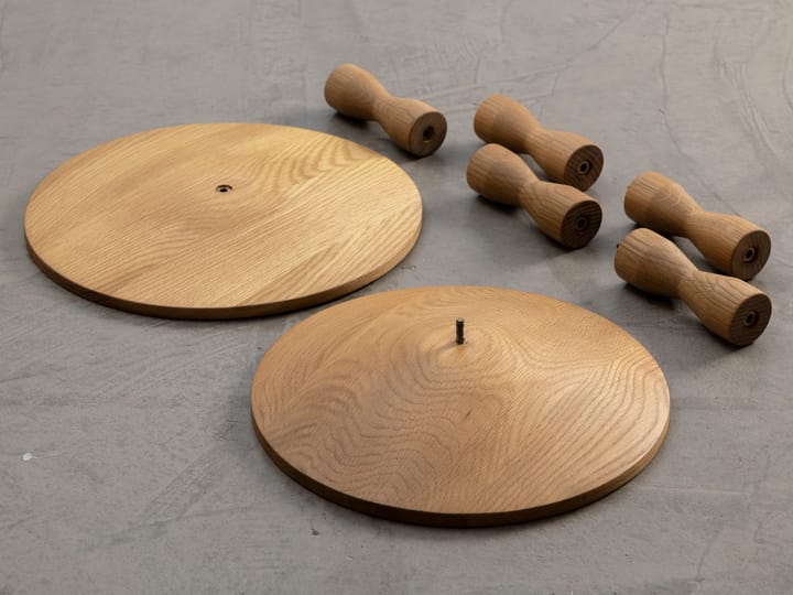 ペデスタル テーブル Ø31x67.5 cm, Oak Design House Stockholm | デザインハウス ストックホルム