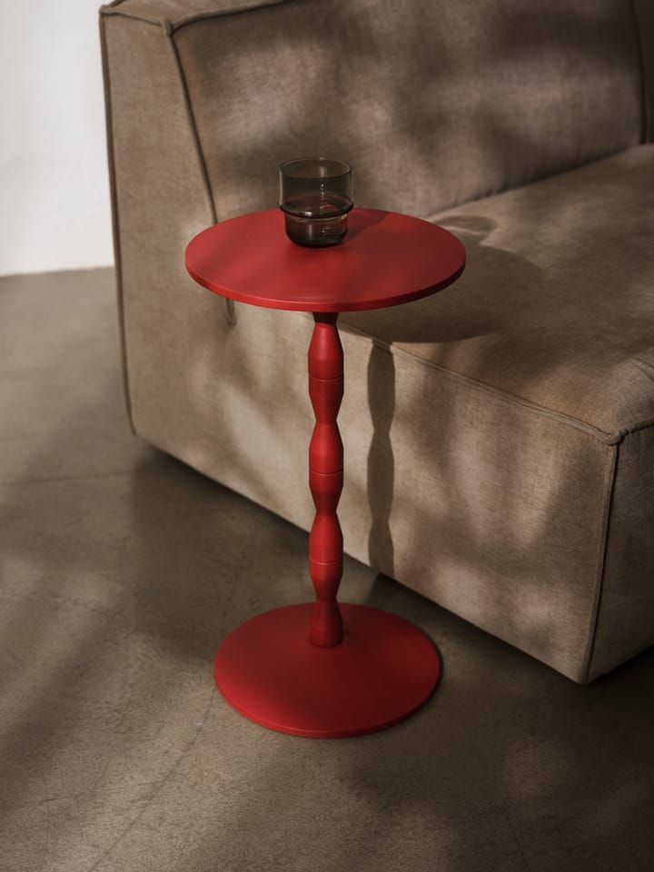 ペデスタル テーブル Ø31x67.5 cm, Red Design House Stockholm | デザインハウス ストックホルム
