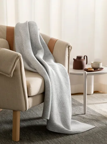 Pleece スロー 140x160 cm - Light grey - Design House Stockholm | デザインハウス ストックホルム