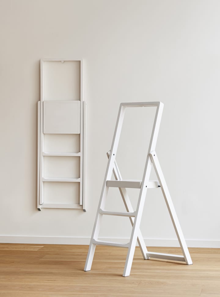 Step ladder, White-lacquered Design House Stockholm | デザインハウス ストックホルム