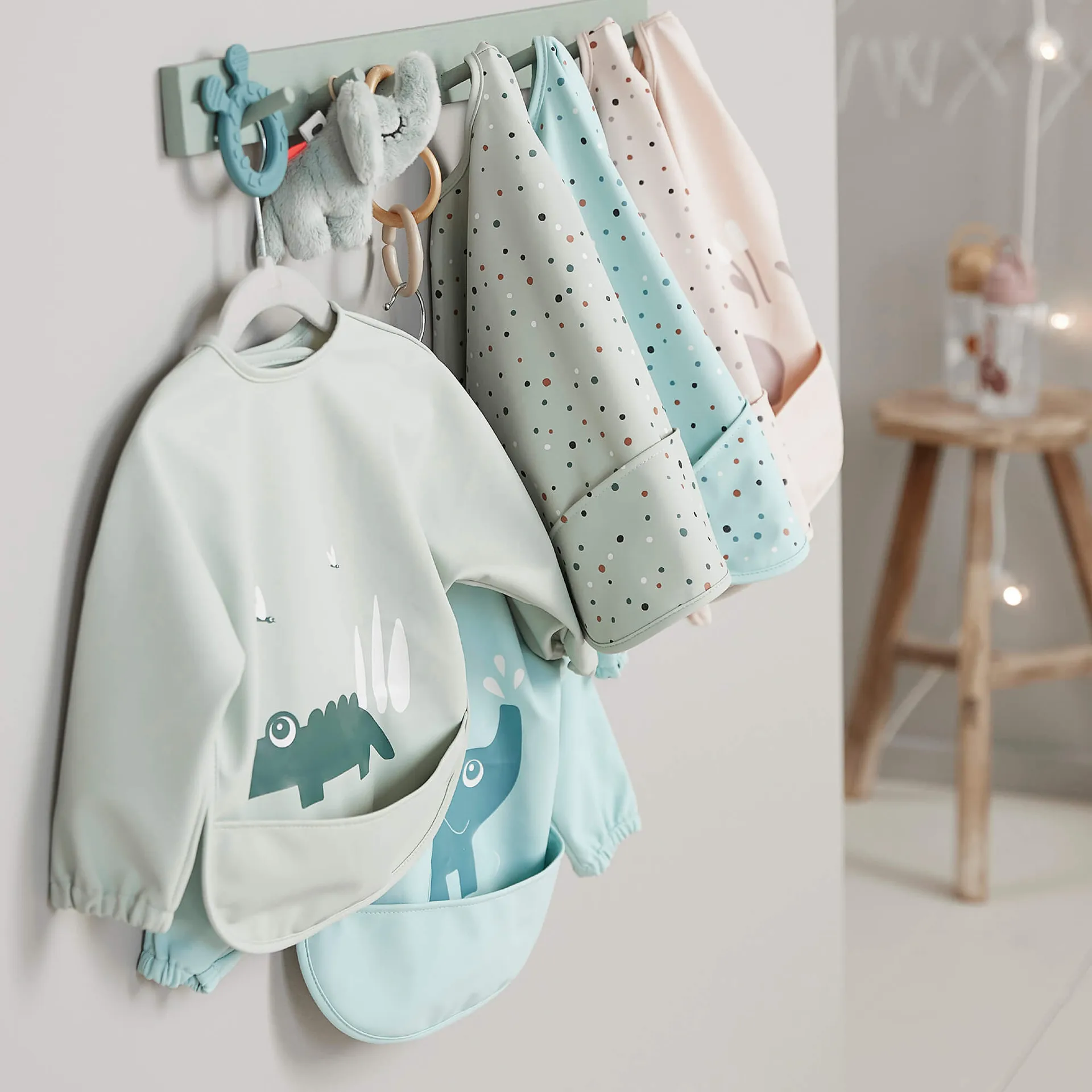 Happy Dots エプロン 袖付き, Green Done by deer